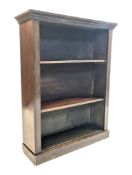 19TH CENTURY VICTORIAN MAHOGANY OPEN BOOKCASE