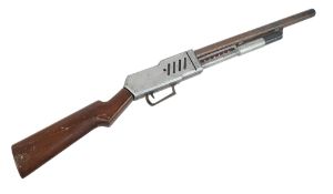 DOCTOR WHO - THE DOCTOR FALLS - SCREEN USED PROP BLASTER