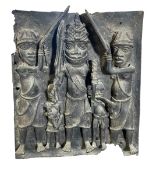 IMPRESSIVE BENIN PEOPLE, NIGERIA BRONZE PLAQUE WITH THE OBA AND WARRIORS