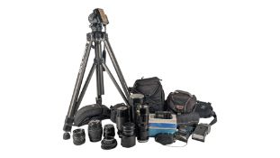 COLLECTION OF LATE 20TH CENTURY CAMERA LENSES & OTHER ACCESSORIES