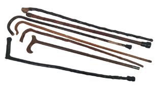 COLLECTION OF 20TH CENTURY VINTAGE WOODEN CARVED WALKING STICKS