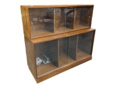 TOP UNIX - VINTAGE MID 20TH CENTURY OAK STACKING MODULAR BOOKCASES