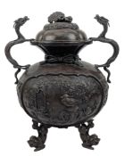 19TH CENTURY CHINESE BRONZE LIDDED CENSER 十九世纪 乾隆款 铜香炉