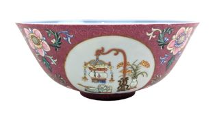 QING RUBY-GROUND FAMILLE-ROSE SGRAFFIATO 'LANDSCAPE' BOWL 清 道光 粉彩胭脂红地轧道'五谷丰登'图盌