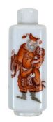 CHINESE QING DYNASTY IRON RED 'FIGURINE' SNUFF BOTTLE 清 矾红人物鼻烟壶