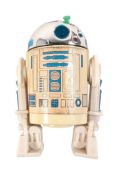 STAR WARS - LAST 17 R2-D2 WITH POP-UP LIGHTSABER