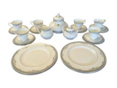 ROYAL DOULTON - VINTAGE YORK PATTERN TEA SERVICE