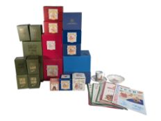 COLLECTION OF LATE 20TH CENTURY BOXED RESIN TEDDY BEAR FIGURES