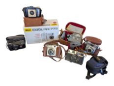 COLLECTION OF VINTAGE CAMERAS