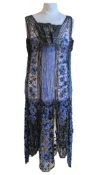 AN EARLY 20TH CENTURY FLAPPER DRESS