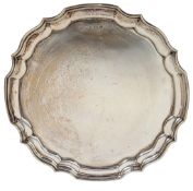 20TH CENTURY ELIZABETH II HALLMARKED SILVER SALVER TRAY
