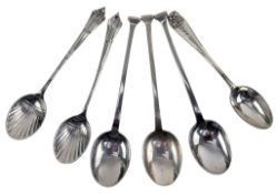 PAIR OF VICTORIAN HALLMARKED SILVER TEASPOONS & OTHER FLATWARE