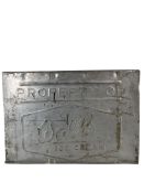 WALLS ICE CREAM - VINTAGE ADVERTISING ICE CREAM TUB