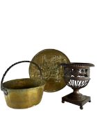 THREE 219TH CENTURY & LATER CONTINENTAL BRASS ITEMS INCLUDING A COOKING POT