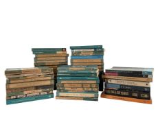 SELECTION OF VINTAGE PENGUIN & PELICAN BOOKS INCLUDES AHTURS H G WELLS HERBERT READS