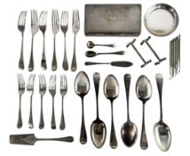 COLLECTION OF SILVER PLATED ITEMS INCLUDING ELKINGTON TRINKET DISH