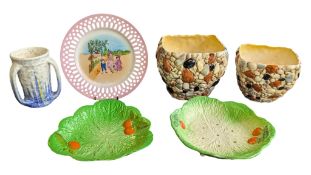 COLLECTION OF 20TH CENTURY RETRO CERAMIC PIECES