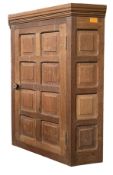 BEAVERMAN - COLIN ALMACK & DAVID RICHARD GLEGG - ENGLISH OAK CORNER CUPBOARD