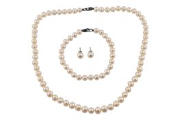 CULTURED PEARL BRACELET & NECKLACE