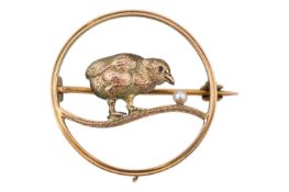 EARLY 20TH CENTURY 9CT GOLD CHICK & PEARL BROOCH