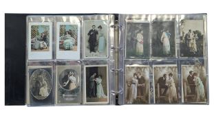COLLECTION OF EARLY 20TH CENTURY CIRCA 1920S NETHERLANDS COURTING COUPLE POSTCARDS