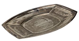 ELIZABETH II HALLMARKED SILVER CARD TRAY / BON BON DISH