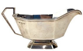 GEORGE V ART DECO HALLMARKED SILVER CREAMER / MILK JUG