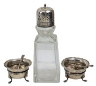 PAIR OF GEORGE V HALLMARKED SILVER SALTS & A SILVER TOPPED SUGAR SIFTER