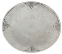 R. WALLACE & SON - AMERICAN STERLING SILVER HAND HAMMERED CHARGER PLATE