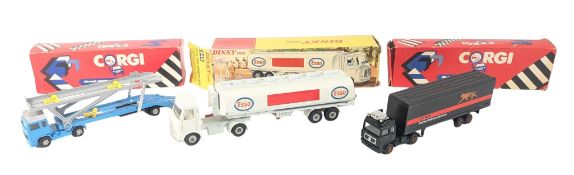 DIECAST - VINTAGE DINKY TOYS 945 A.E.C. FUEL TANKER ESSO & x2 CORGI