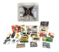 DIECAST - COLLECTION OF CORGI, DAYS GONE & OTHER MODEL VEHICLES
