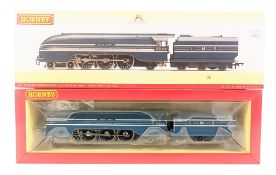 MODEL RAILWAY - HORNBY OO GAUGE QUEEN MARY LOCOMOTIVE