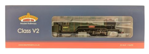 MODEL RAILWAY - BACHMANN OO GAUGE 'ST PETERS SCHOOL' LOCOMOTIVE
