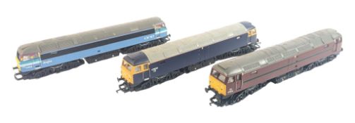 MODEL RAILWAY - COLLECTION OF X3 HORNBY OO GAUGE LOCOMOTIVES