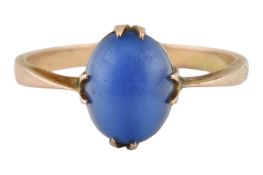 EARLY 20TH CENTURY CABOCHON RING