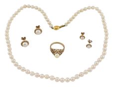 COLLECTION OF 9CT GOLD & CULTURED PEARL JEWELLERY