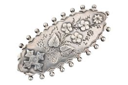 VICTORIAN 19TH CENTURY SILVER SWEETHEART BROOCH