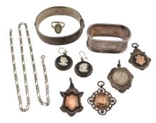 COLLECTION OF SILVER & WHITE METAL JEWELLERY