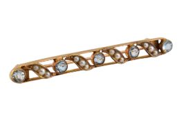14CT GOLD & AQUAMARINE & PEARL BAR BROOCH PIN