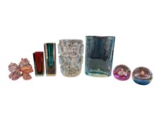 COLLECTION OF MID TO LATE 20TH CENTURY STUDIO GLASS