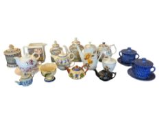 COLLECTION OF 20TH CENTURY CERAMIC TEAPOTS & JARS