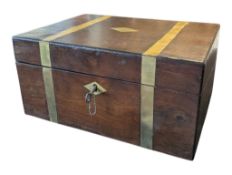EARLY 20TH CENTURY VINTAGE MAHOGANY WRITING SLOPE