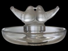 LALIQUE, PARIS - CONTEMPORARY LOVE BIRDS SCULPTURE