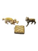 EARLY 20TH CENTURY BRASS VESTA CASE & BRASS DOG