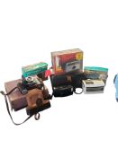 COLLECTION OF VINTAGE CAMERAS & ACCESSORIES