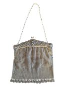 EARLY 20TH CENTURY VINTAGE MISER PURSE / CLUTCH