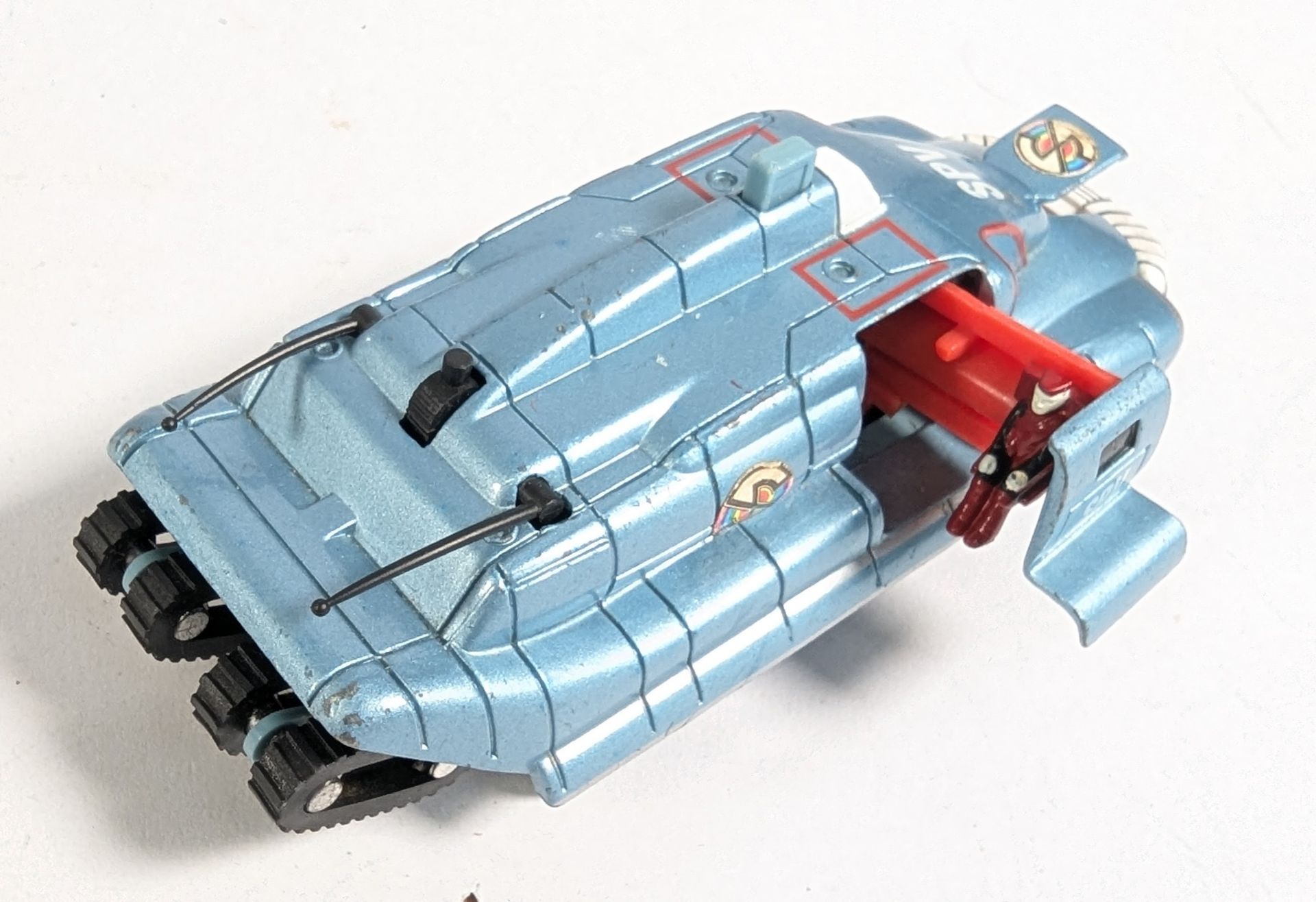 RETRO TOYS - COLLECTION OF VINTAGE FIGURES TOYS & GAMES - Image 6 of 9