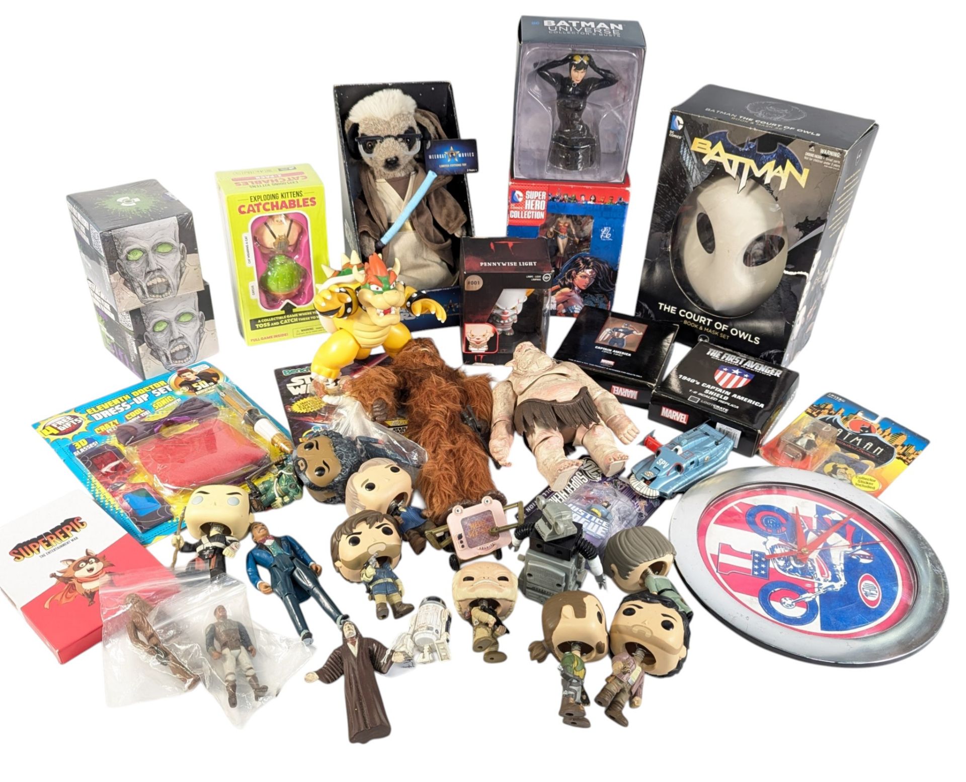 RETRO TOYS - COLLECTION OF VINTAGE FIGURES TOYS & GAMES