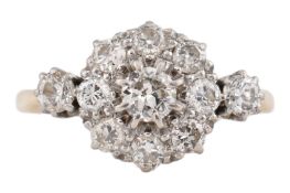 EARLY 20TH CENTURY 18CT GOLD & DIAMOND CLUSTER RING