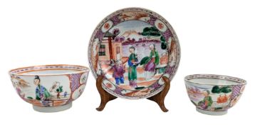 THREE 18TH CENTURY CHINESE EXPORT FAMILLE ROSE PORCELAIN BOWLS